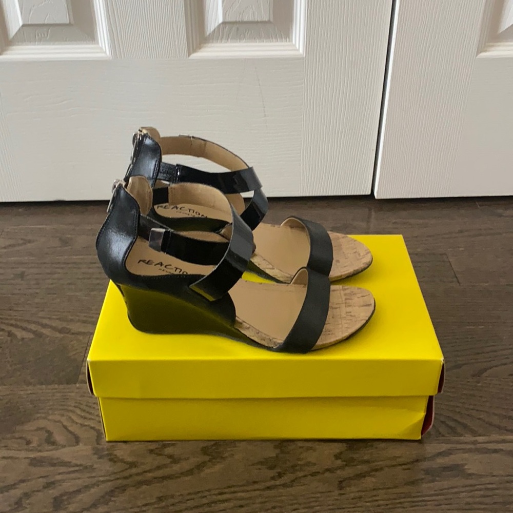 Strappy Kenneth Cole Reaction